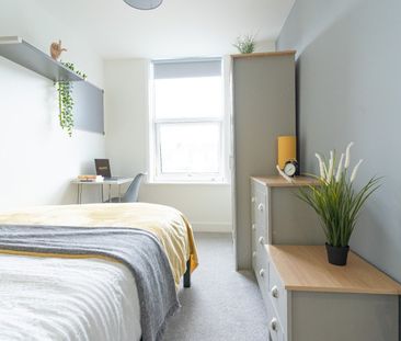 7 bedroom terraced house to rent - Photo 3