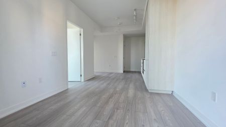 For Lease - 110 Broadway Avenue Unit# 1309, Toronto, Ontario - Photo 2