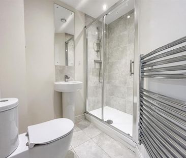 2 bedroom apartment to rent - Photo 6