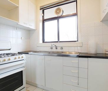 14/4 Smith Street, Richmond VIC 3121 - Photo 4