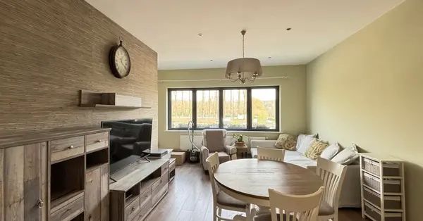 Chaussée de Wavre 2045, 1160 Auderghem, België - Photo 1