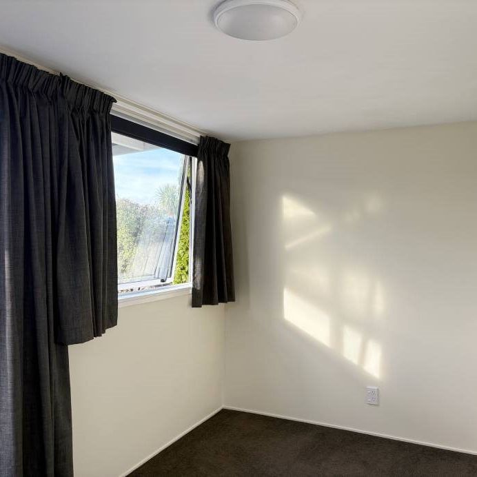 21 Sapphire St | $675 weekly - Photo 1