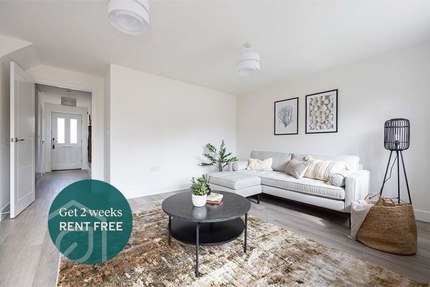 3 bedroom semi-detached house to rent - Photo 1