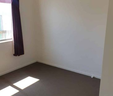 Flaxmere Avenue , Flaxmere - Photo 3