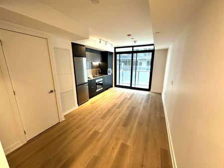 For Lease - 1 Jarvis Street Unit# 819, Hamilton, Ontario - Photo 2