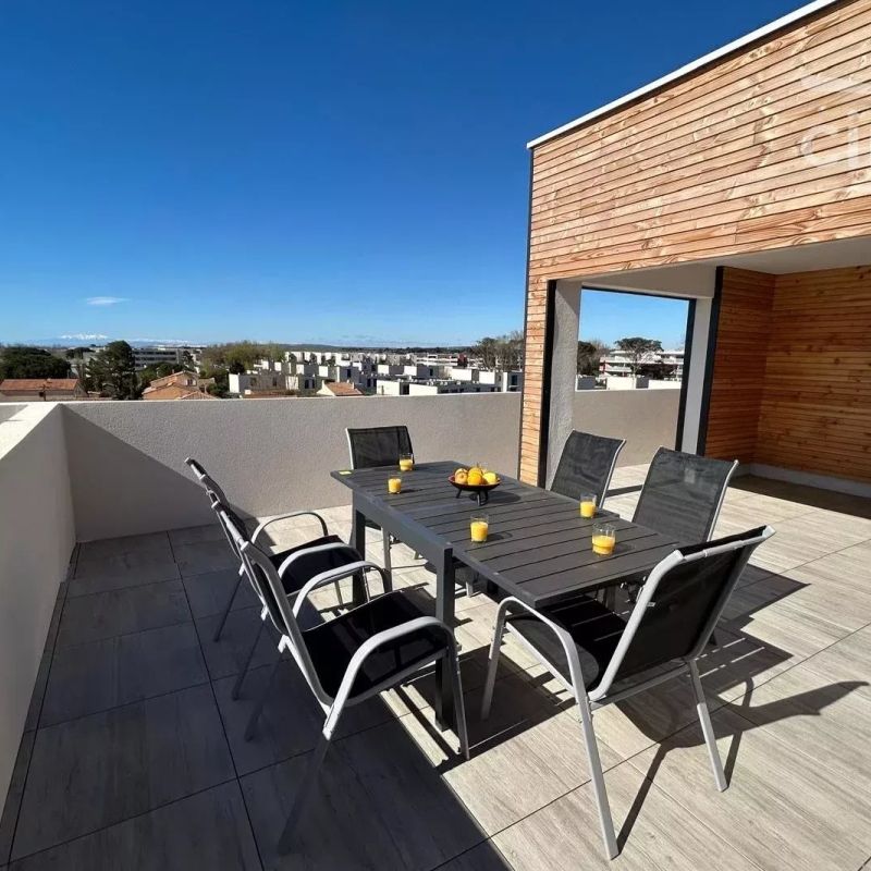 SUPERBE T4 DUPLEX AVEC PISCINE - Photo 1