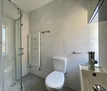 House to rent - Photo 3