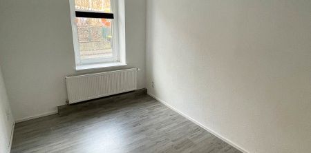 Moderne 2-Raum-Wohnung zentrumsnah in Aue - Photo 2