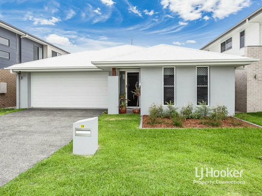 Modern Gem - Photo 1