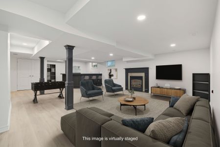 For Lease - 19 Northview Crescent, Barrie, Ontario - Photo 3