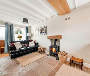 Hazel Close - Photo 6
