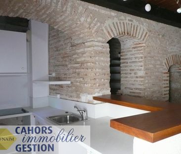 Location Appartement 1 pièce 42m² CAHORS 46000 - Photo 1