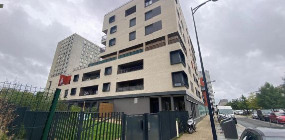 Appartement à louer 3 pièces 75.4m² - Photo 2