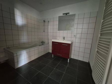 Appartement 2 pièces - 01750 Saint-Laurent-sur-Saône - Photo 2