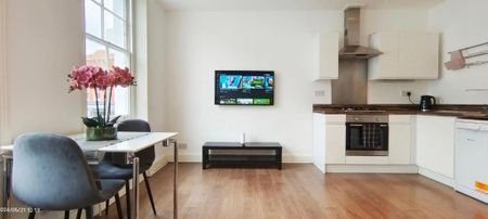 1 Bed Flat, Bell Street, NW1 - Photo 2
