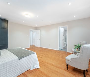 For Lease - 40 Kirk Drive, Brampton, Ontario - Photo 2