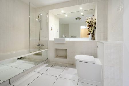 1 bedroom flat to rent - Photo 5