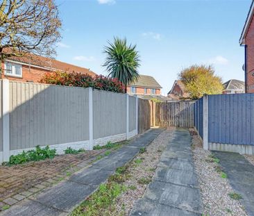 2 bedroom terraced house to rent - Photo 5