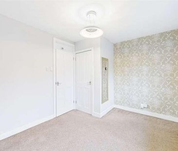 Myers Way, Frimley, Camberley, Surrey, GU16 - Photo 5