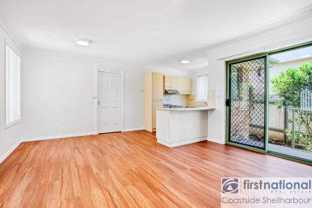 1/61 Mary Street, 2529, Shellharbour Nsw - Photo 2