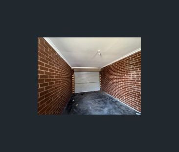 Stylish & Low-Maintenance Living in Shepparton - Photo 6