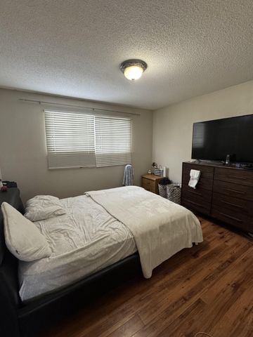 CABOSURA 900 Vedder Crescent - UPPER - Photo 3