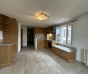 Appartement de 4.5 pièces au 1er étage avec une terrasse - Photo 1