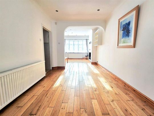 3 bedroom terraced house to rent - Photo 1