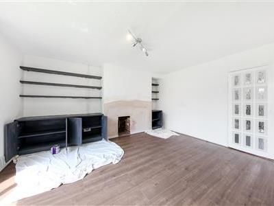 Heathfield Road, SW18 - Photo 1