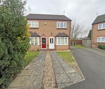 2 bedroom Semi-detached house to rent - Photo 4