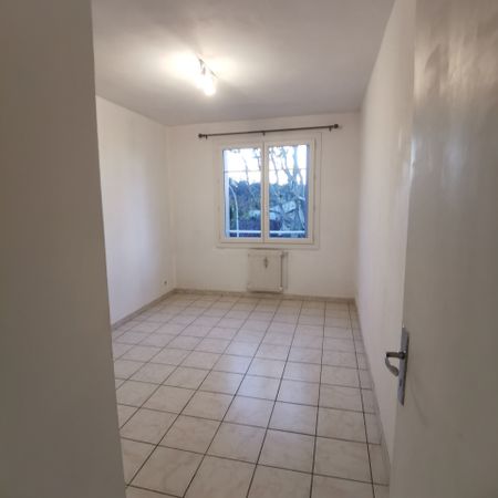 Location Appartement 3 pièces 59m² AIX EN PROVENCE 80ème - Photo 2