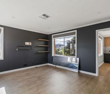 8 Parangana Place, Waverley - Photo 5