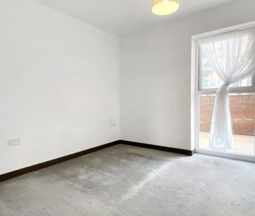 2 bedroom property to rent - Photo 1