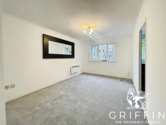 Linnet Way, Purfleet, RM19 - Photo 1