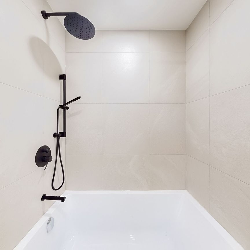 For Lease - 33 Kirknewton Road Unit# 301, Toronto, Ontario - Photo 1