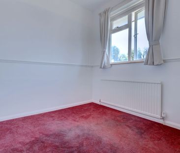 3 bedroom semi detached house to rent - Photo 4