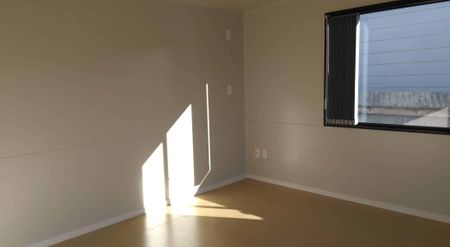 Modern 1BR flat Oxford with ramp access - Photo 3