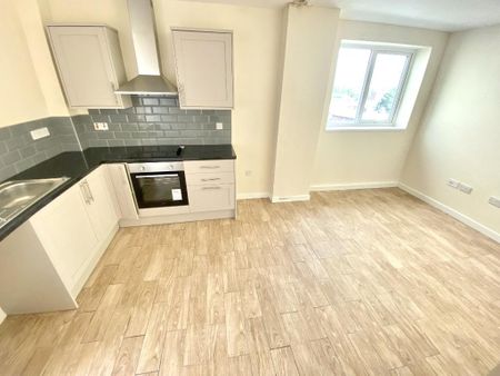 1 bedroom apartment to rent - Photo 4