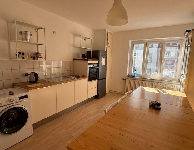 Möbliert & Zentral! 2 Zimmer Wohnung in D Oberbilk Kurzzeitmiete - Photo 1