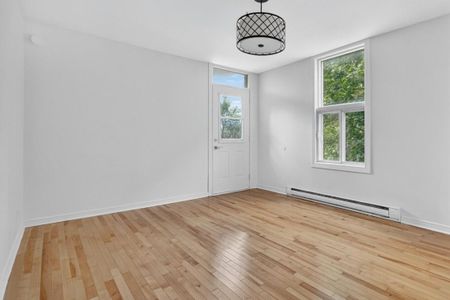 1904 Rue St-Clément, H1V 3E6, Montréal - Photo 5