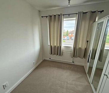 Holt Road, Burbage, LE10 - Photo 3