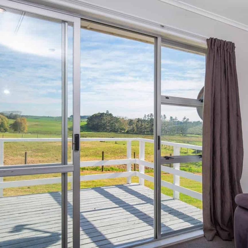 3 Bedroom Rural Family Home - Photo 1