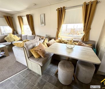 2 bed Park Home in New-Dover Caravan Park Low road, Harwich, CO12 3TS - Photo 1