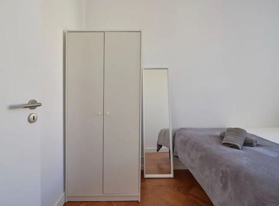 Avenida Almirante Reis, Lisbon, Lisbon 1000-049 - Photo 1