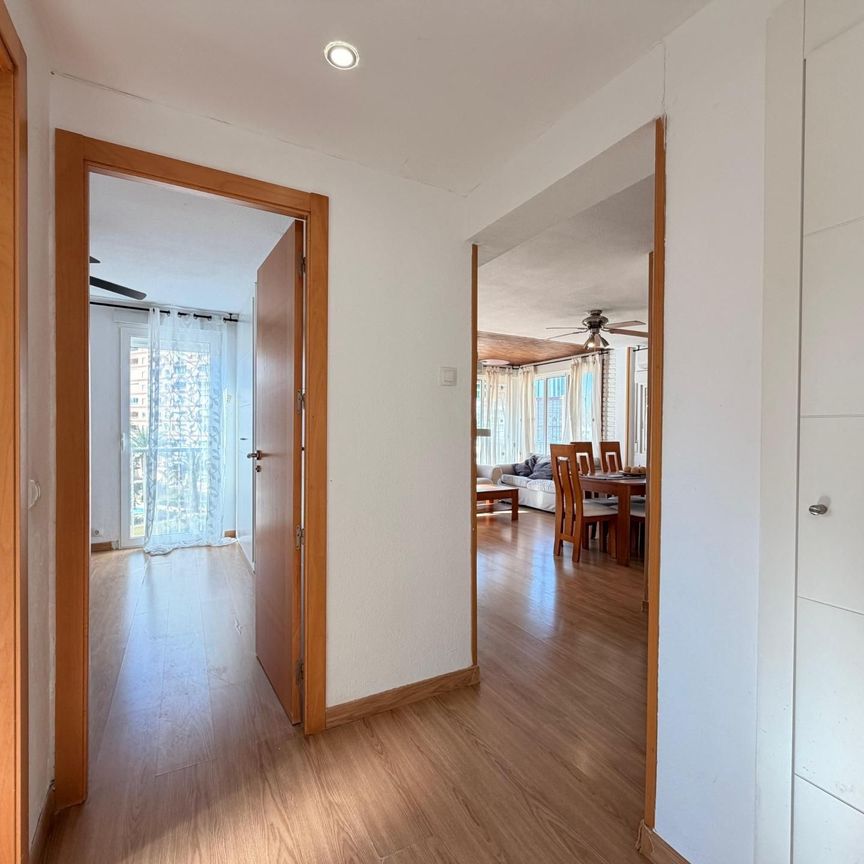 Piso de alquiler en Avenida Santander, Playa de San Juan - Photo 1