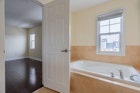 For Lease - 2756 Bur Oak Avenue Unit# 1, Markham, Ontario - Photo 5