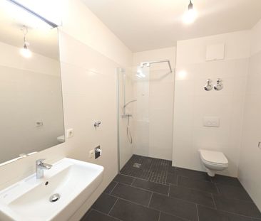 Zwei Zimmer Wohnung mit großem Balkon in ruhiger Innenhoflage, Dorn... - Foto 3