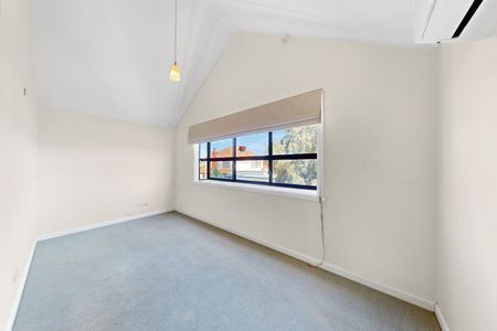 6 Balmoral Avenue, Brunswick East VIC 3057 - Photo 5