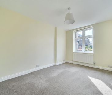 3 bedroom maisonette to rent - Photo 6