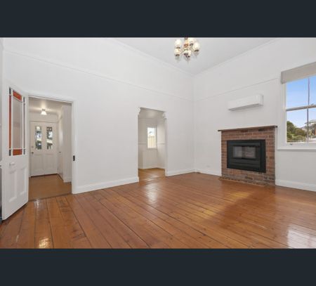6 Roeder Street, Ironbark, Vic 3550 - Photo 4